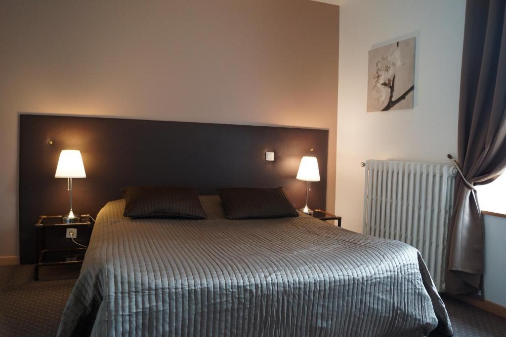 Hotel Du Golf De Clécy Room photo